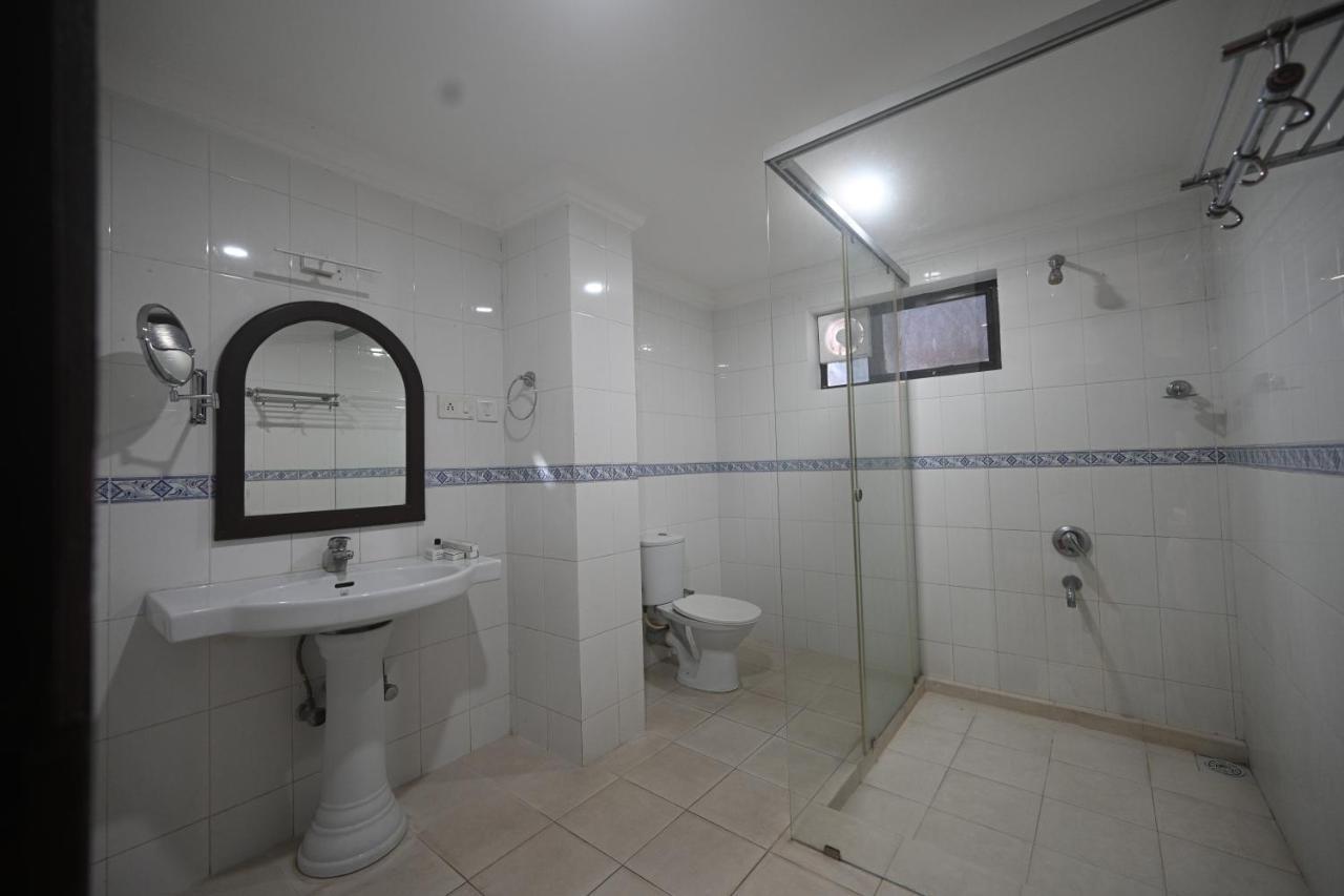 Hotel Bhagavath Gardens Chengannur Экстерьер фото